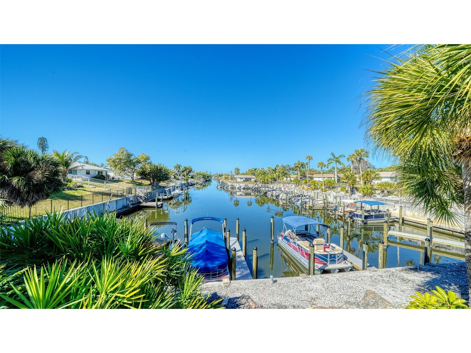 2721 Riverbluff Place #V-50 Sarasota FL 34231 A4683022 image48