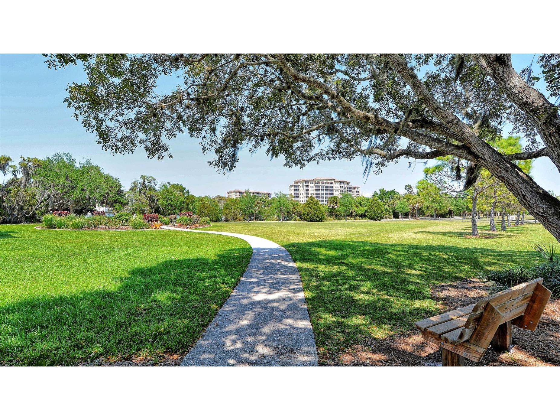 2721 Riverbluff Place #V-50 Sarasota FL 34231 A4683022 image55