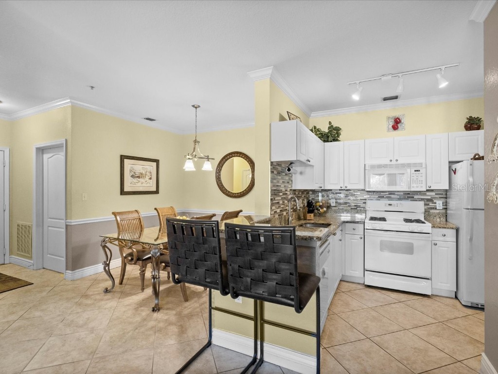 2721 Via Murano #322 Clearwater FL 33764 TB8448964 image6