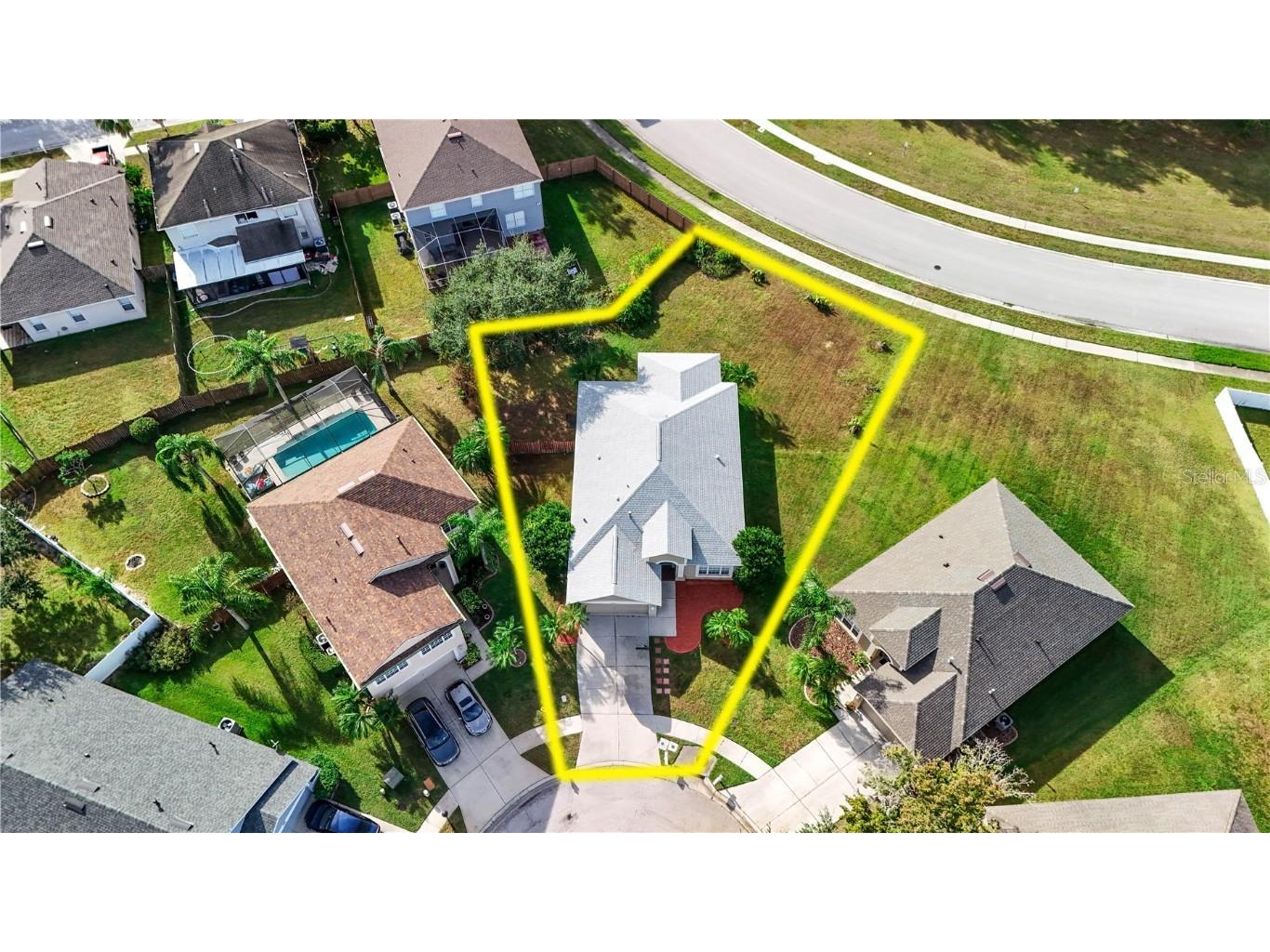 27211 Liriope Court Wesley Chapel FL 33544 W7880848 image2