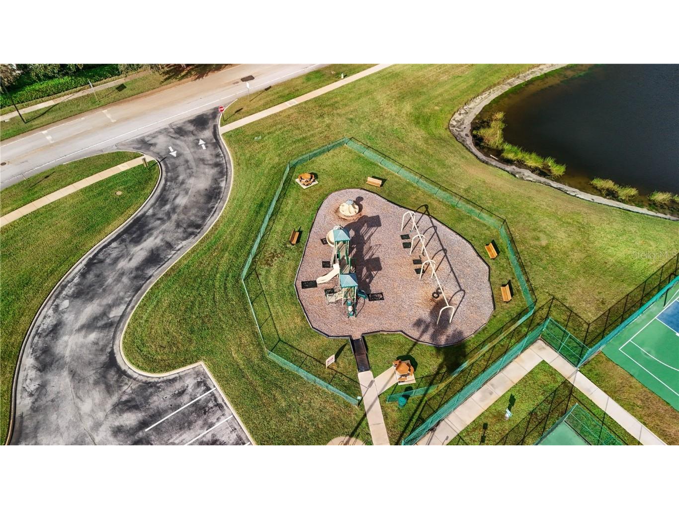 27211 Liriope Court Wesley Chapel FL 33544 W7880848 image27