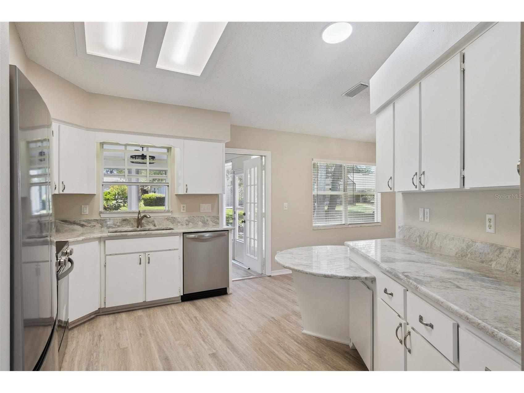 27211 Racquet Circle Leesburg FL 34748 G5111973 image12