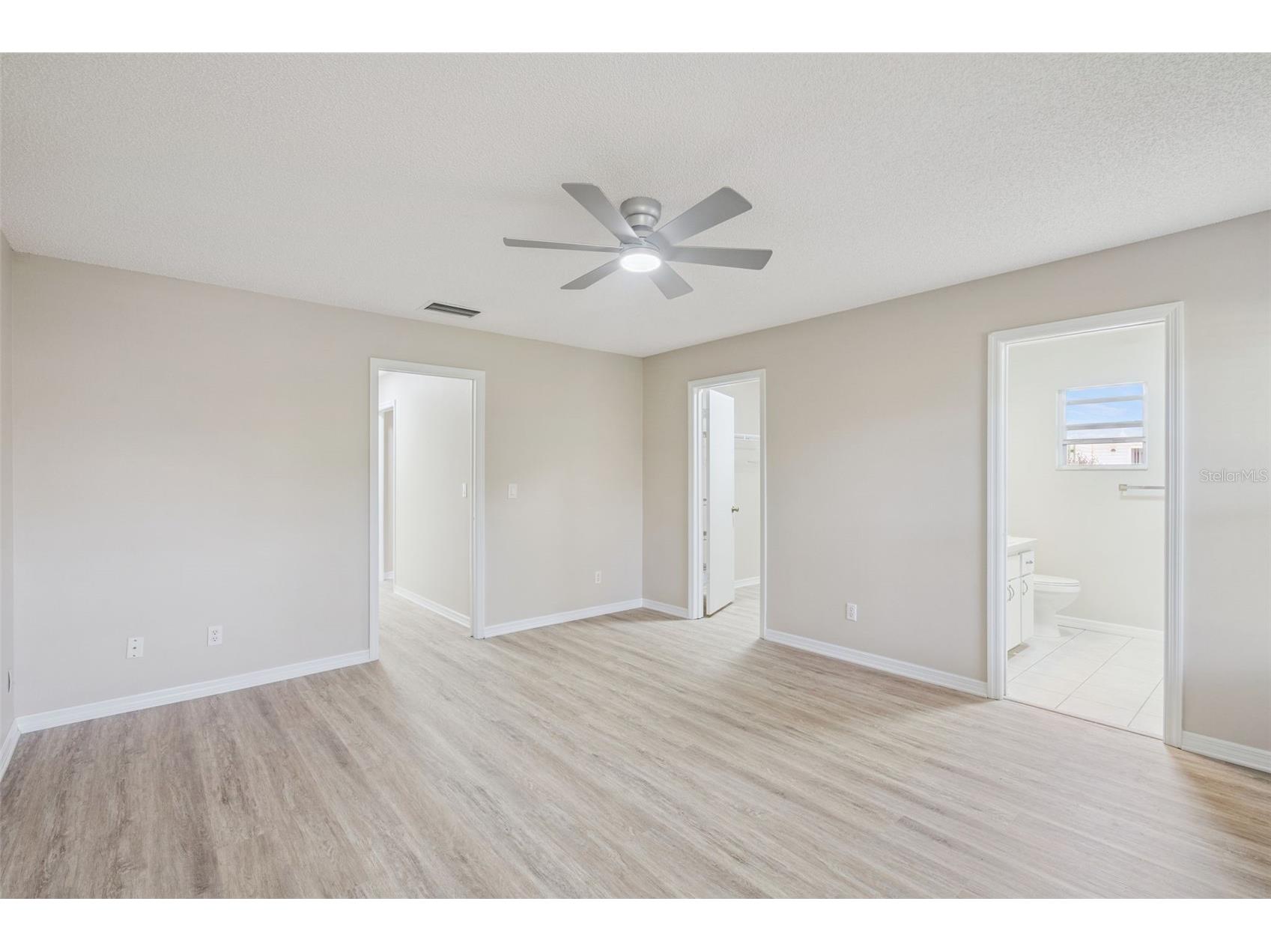 27211 Racquet Circle Leesburg FL 34748 G5111973 image15
