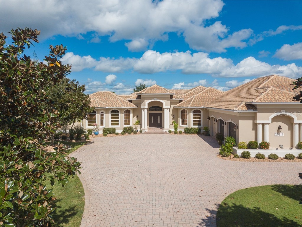 27214 Harbour Oaks Boulevard Punta Gorda FL 33983 C7450673 image1