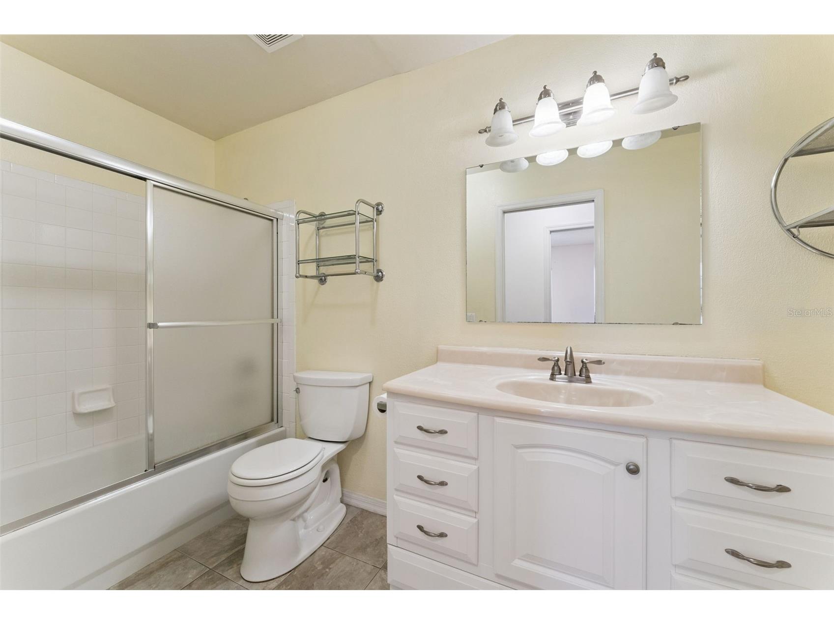 27217 Racquet Circle Leesburg FL 34748 G5108891 image25