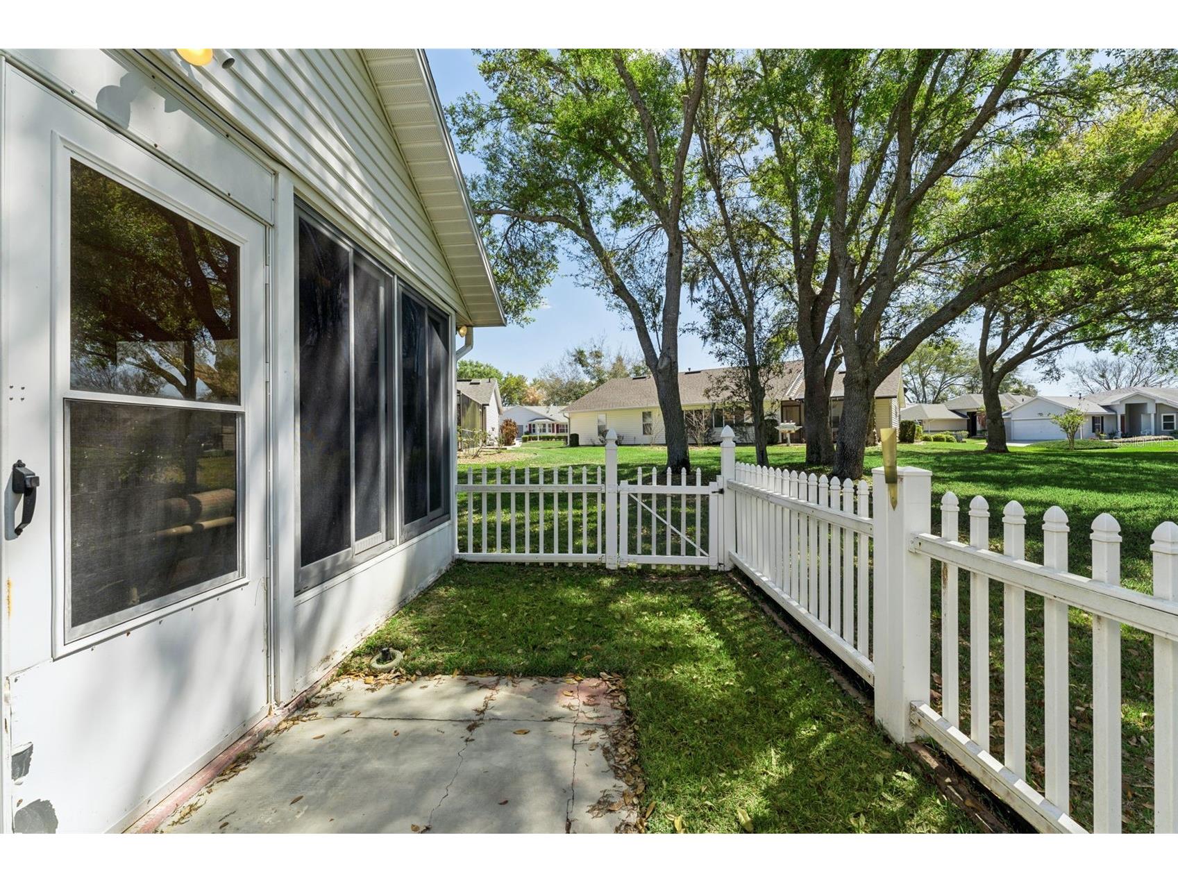 27217 Racquet Circle Leesburg FL 34748 G5108891 image32