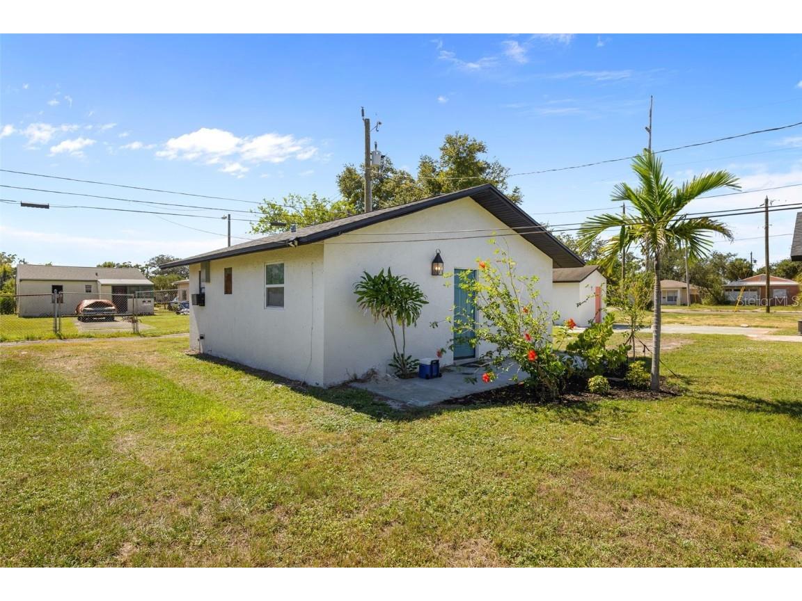 2722 14th Avenue S Saint Petersburg FL 33712 TB8443916 image23