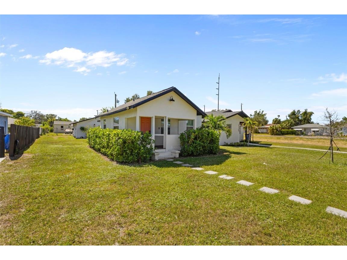 2722 14th Avenue S Saint Petersburg FL 33712 TB8443916 image30