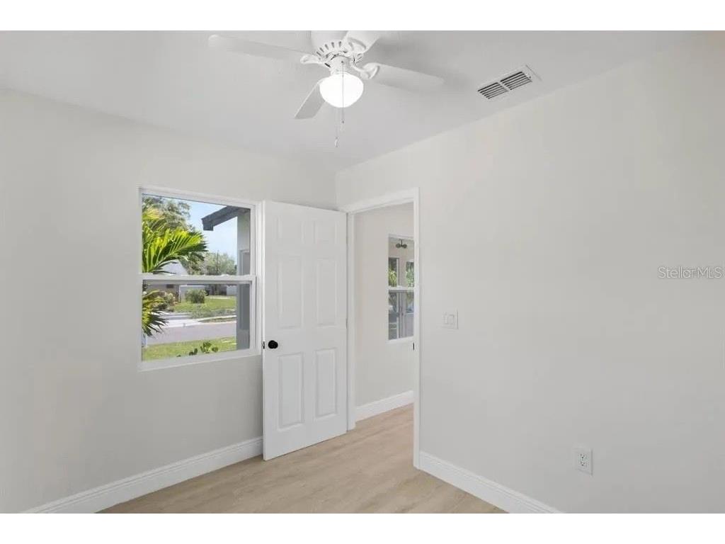 2722 14th Avenue S Saint Petersburg FL 33712 TB8443916 image38