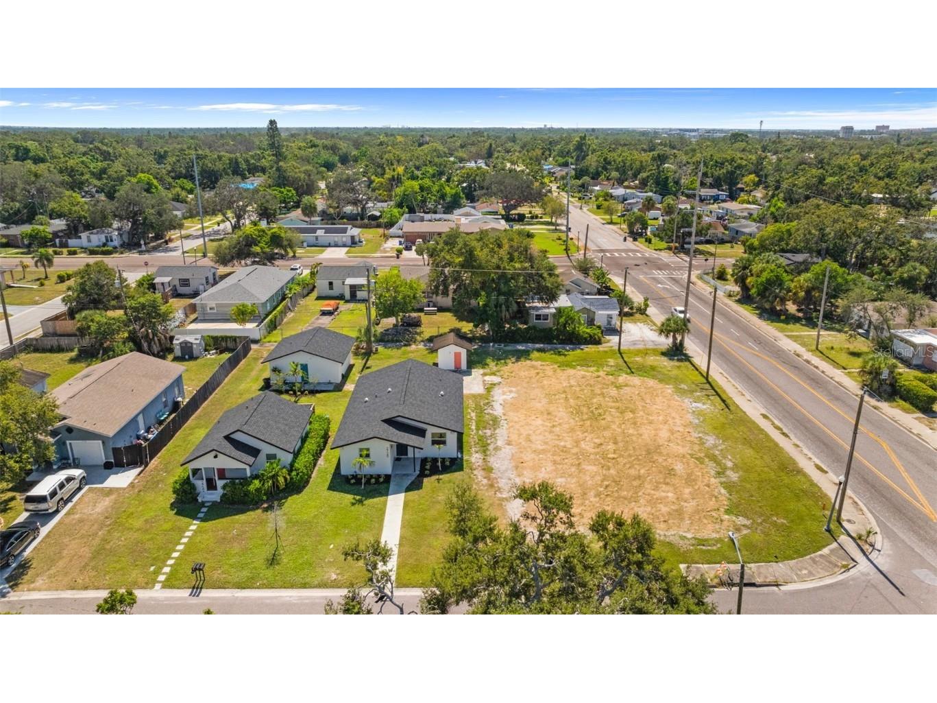 2722 14th Avenue S Saint Petersburg FL 33712 TB8443916 image46