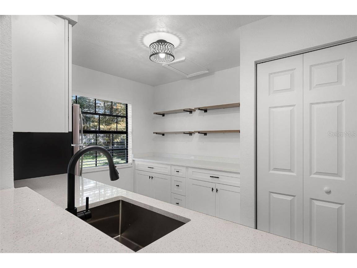 2722 Graduate Court Orlando FL 32826 O6342129 image13