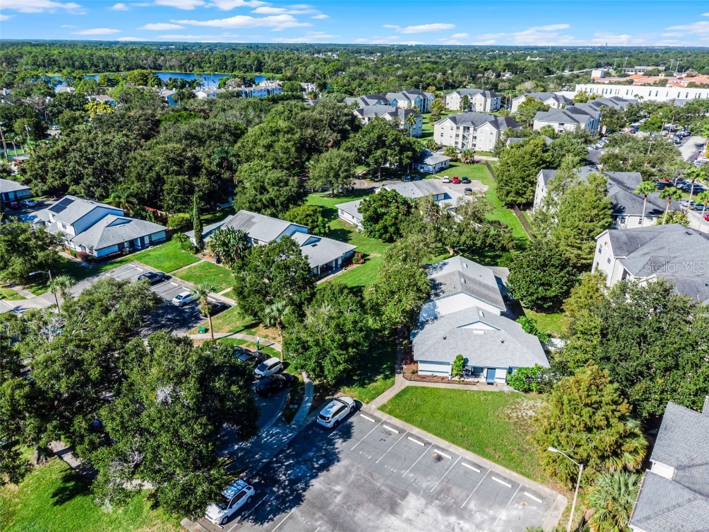 2722 Graduate Court Orlando FL 32826 O6342129 image29