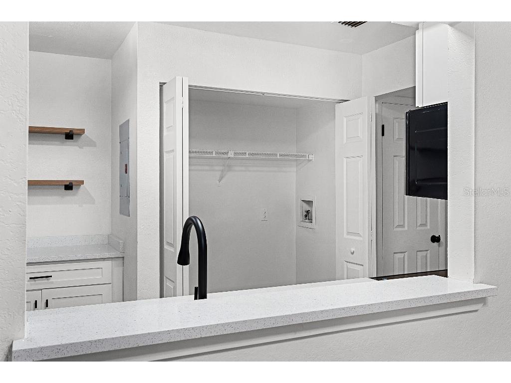 2722 Graduate Court Orlando FL 32826 TB8485660 image6