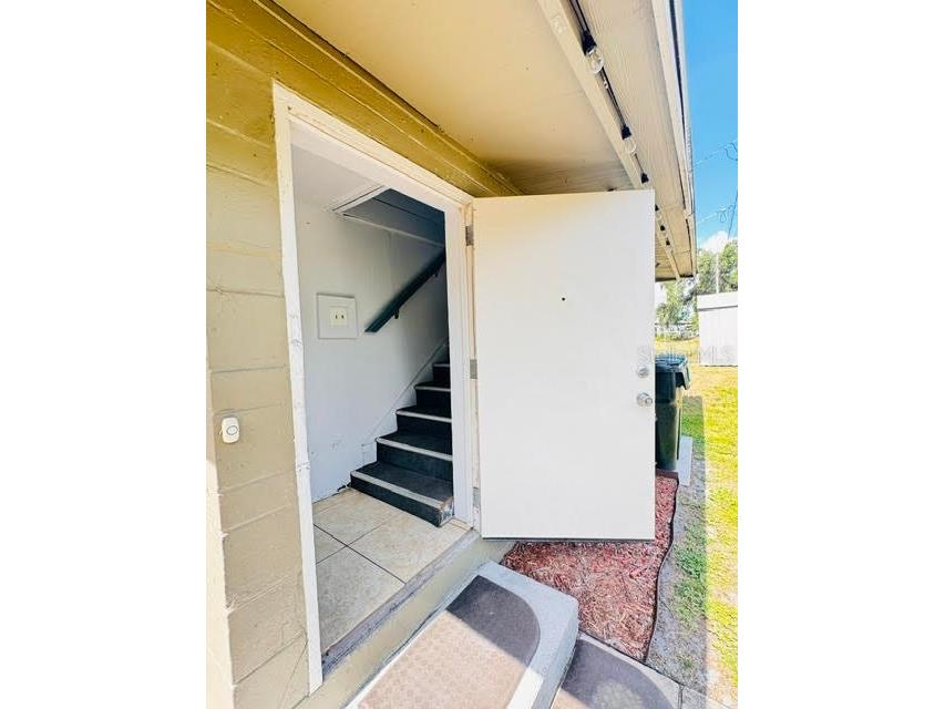 2722 S Sunrise Court #C Orlando FL 32806 O6412301 image3