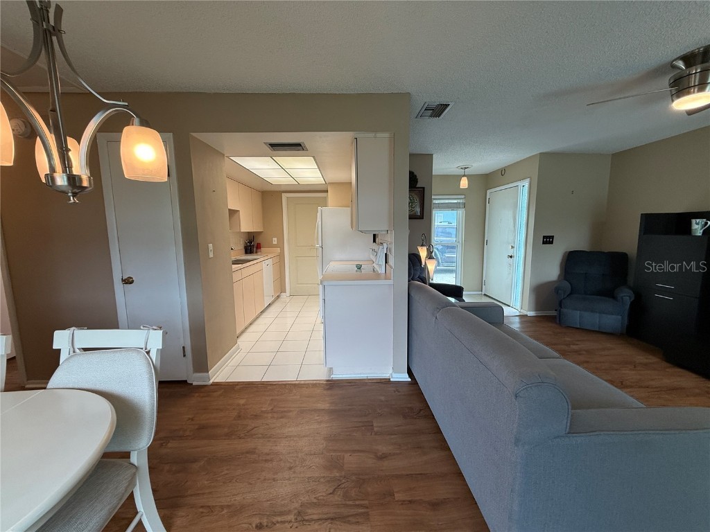 2722 Sherbrooke Lane #D Palm Harbor FL 34684 TB8404316 image16