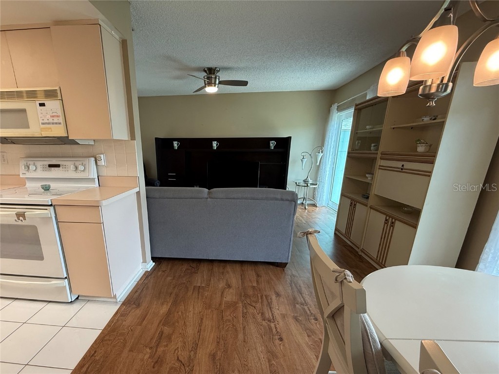 2722 Sherbrooke Lane #D Palm Harbor FL 34684 TB8404316 image17