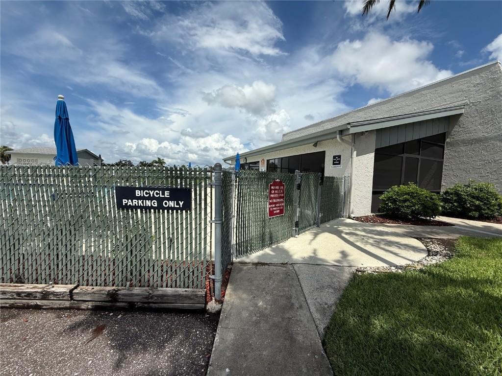 2722 Sherbrooke Lane #D Palm Harbor FL 34684 TB8404316 image47