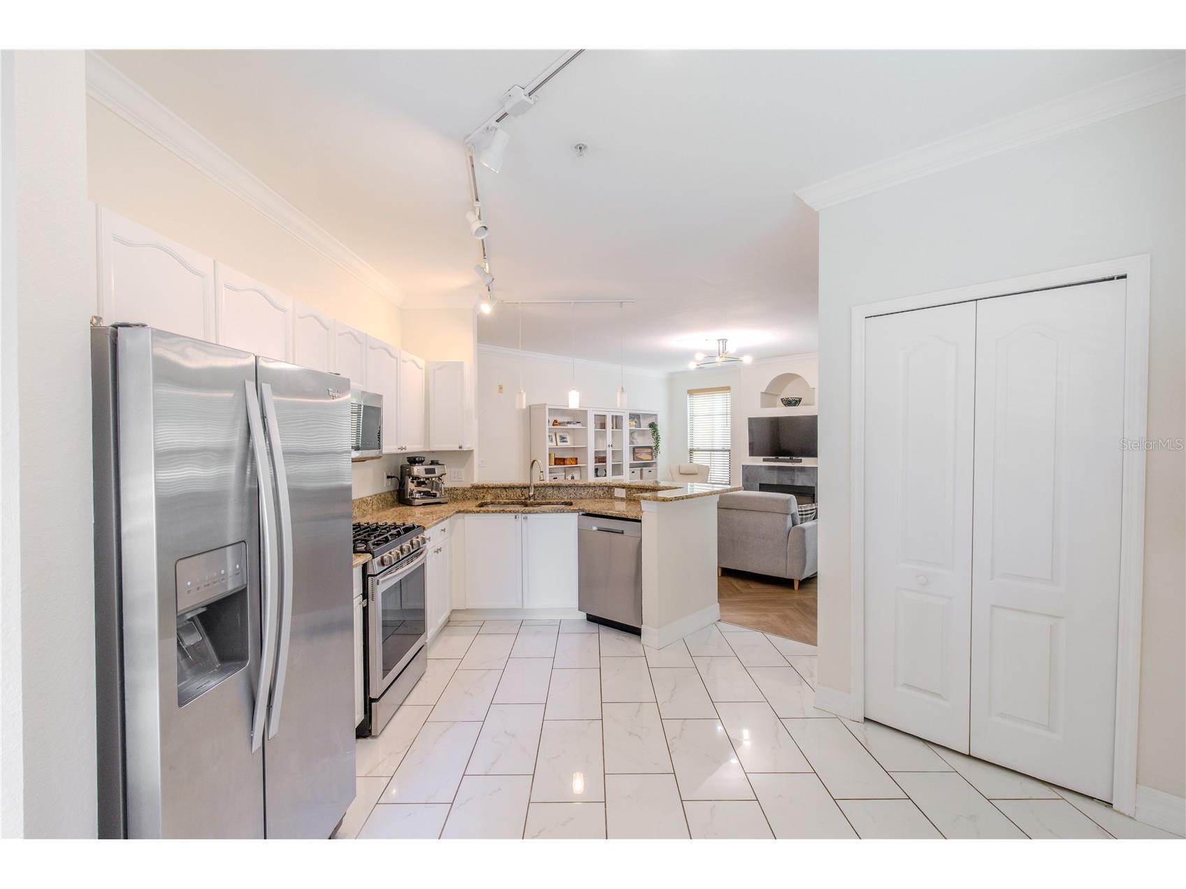 2722 Via Tivoli #410A Clearwater FL 33764 TB8460092 image15