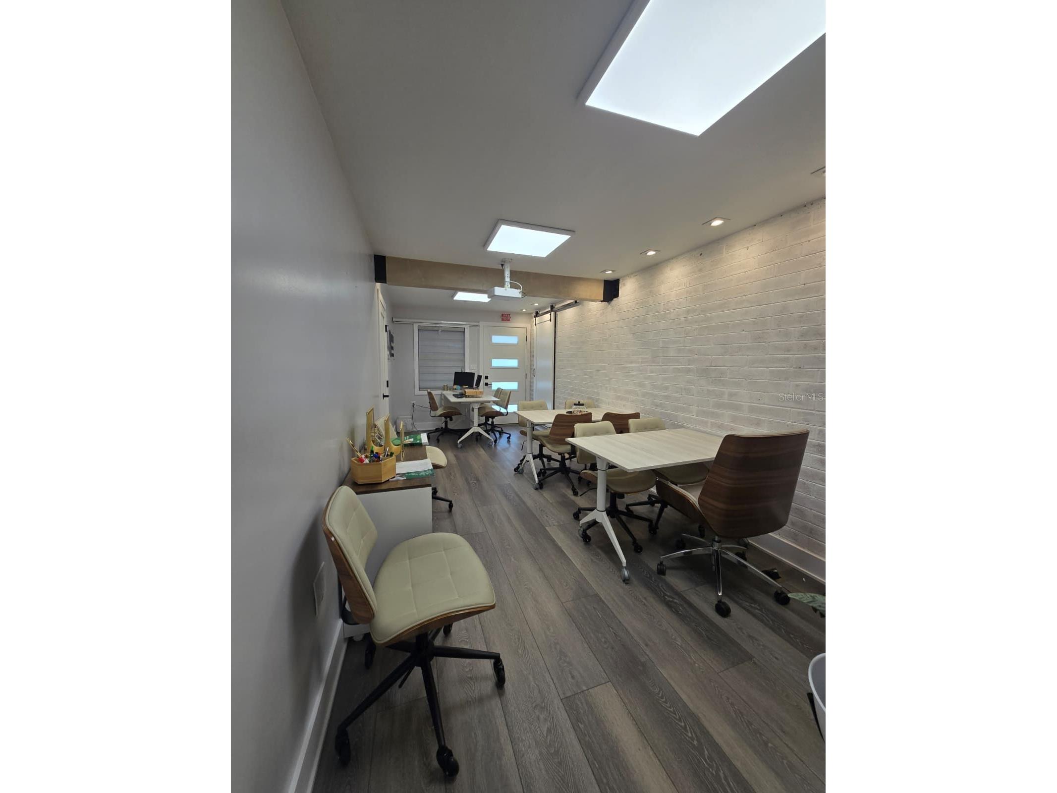 2722 W Tampa Bay Boulevard Tampa FL 33607 TB8473766 image9