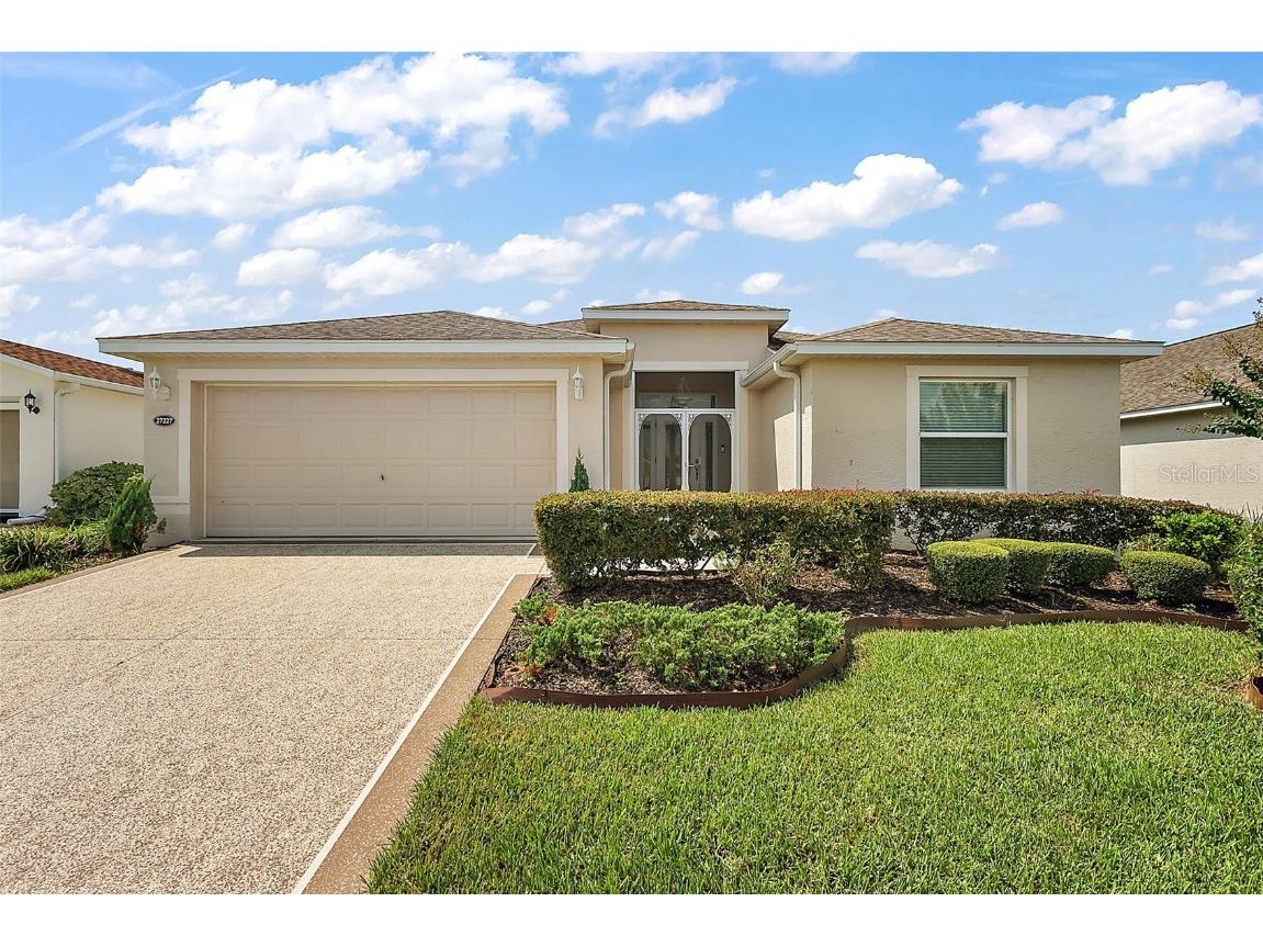 27227 Roanoke Drive Leesburg FL 34748 G5085948 image1