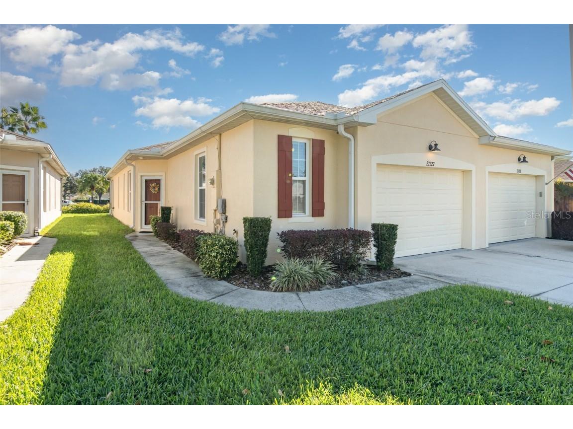 27227 White Plains Way Leesburg FL 34748 O6356147 image1