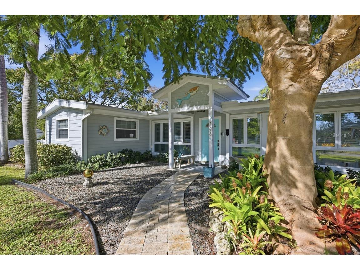 2723 59th Street Sarasota FL 34243 A4672455 image2