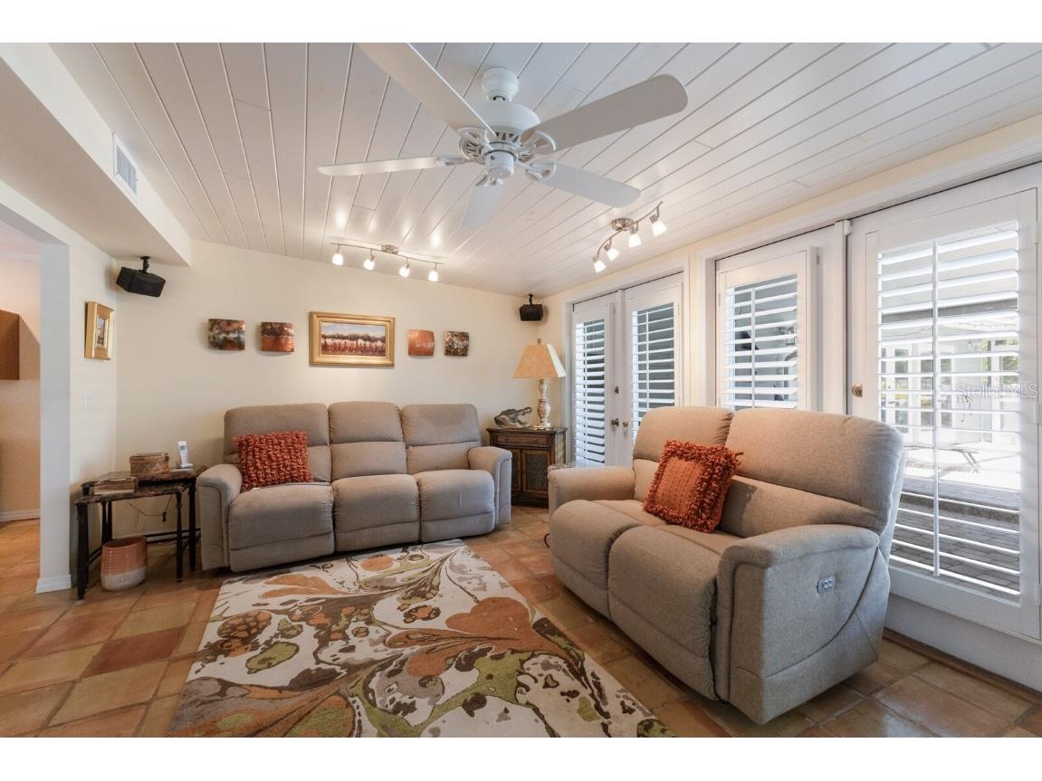 2723 59th Street Sarasota FL 34243 A4672455 image21