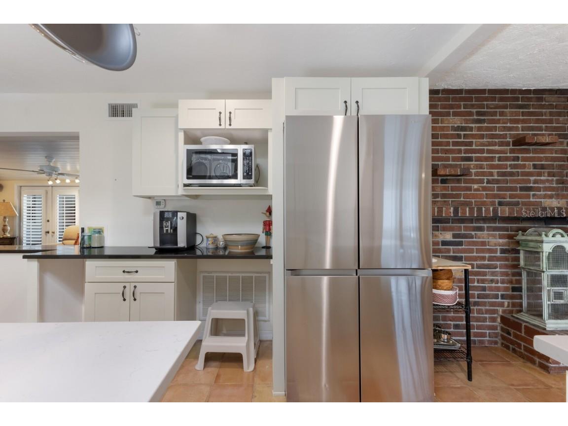 2723 59th Street Sarasota FL 34243 A4672455 image26