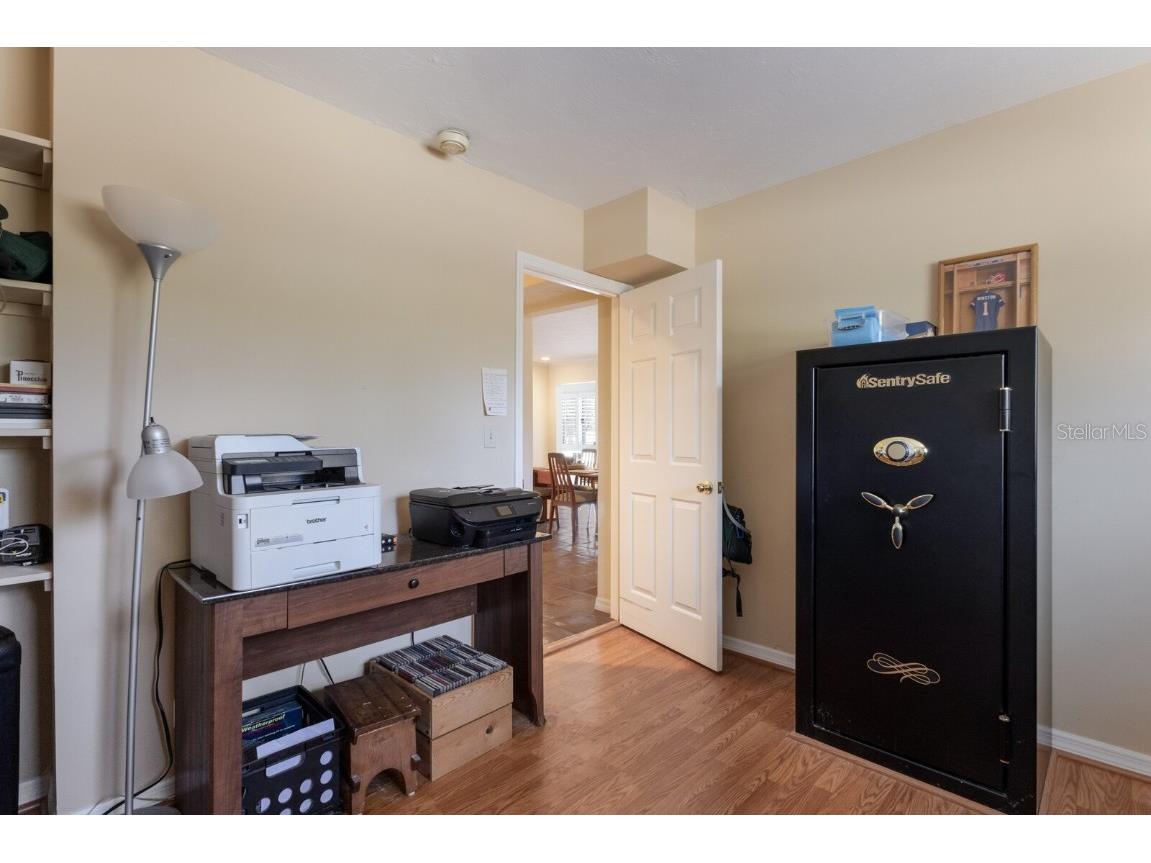 2723 59th Street Sarasota FL 34243 A4672455 image37