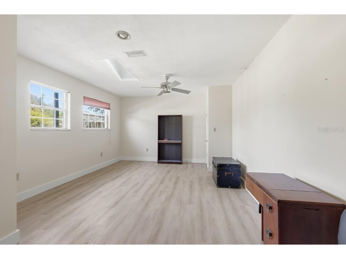 2723 59th Street Sarasota FL 34243 A4672455 image43