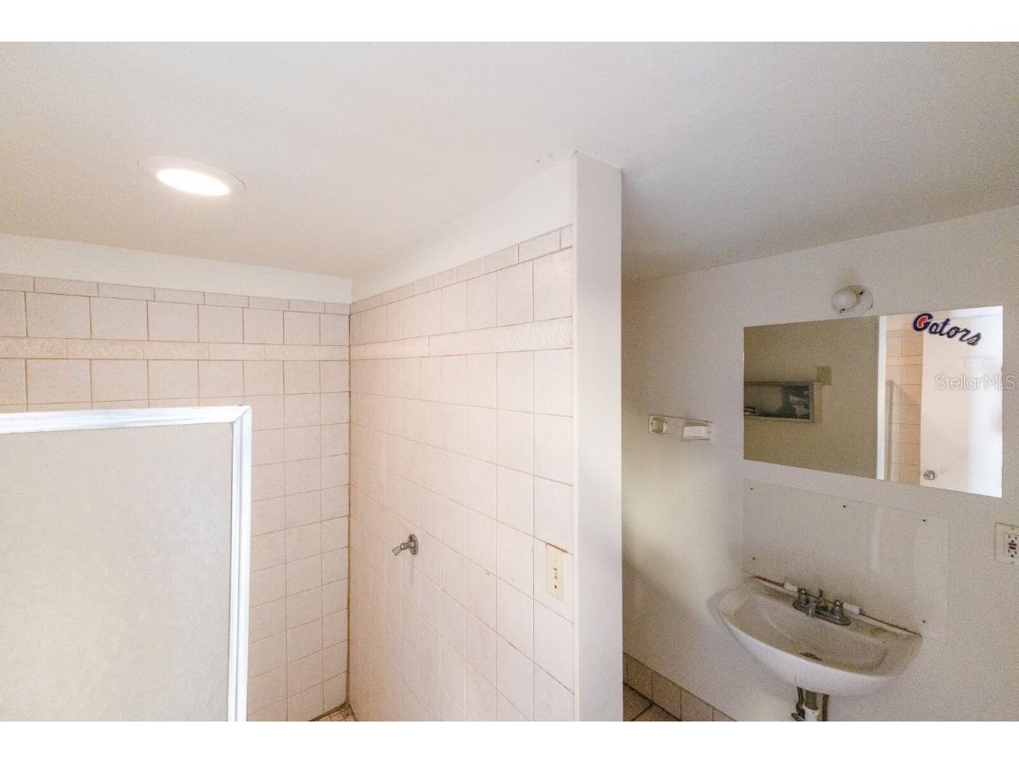 2723 59th Street Sarasota FL 34243 A4672455 image63