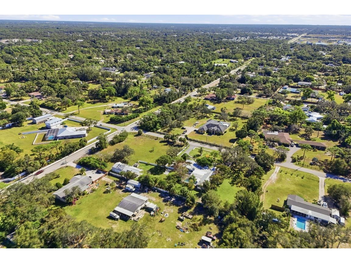 2723 59th Street Sarasota FL 34243 A4672455 image71