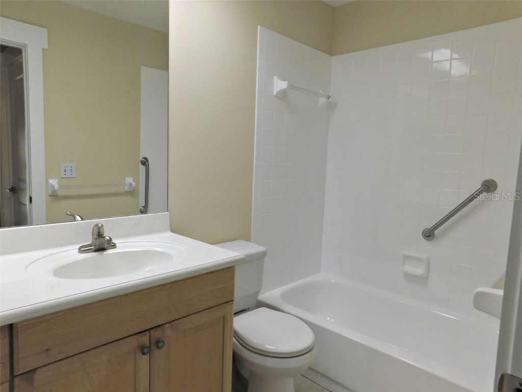 2723 72nd St Ct W #2011 Bradenton FL 34209 A4669594 image12