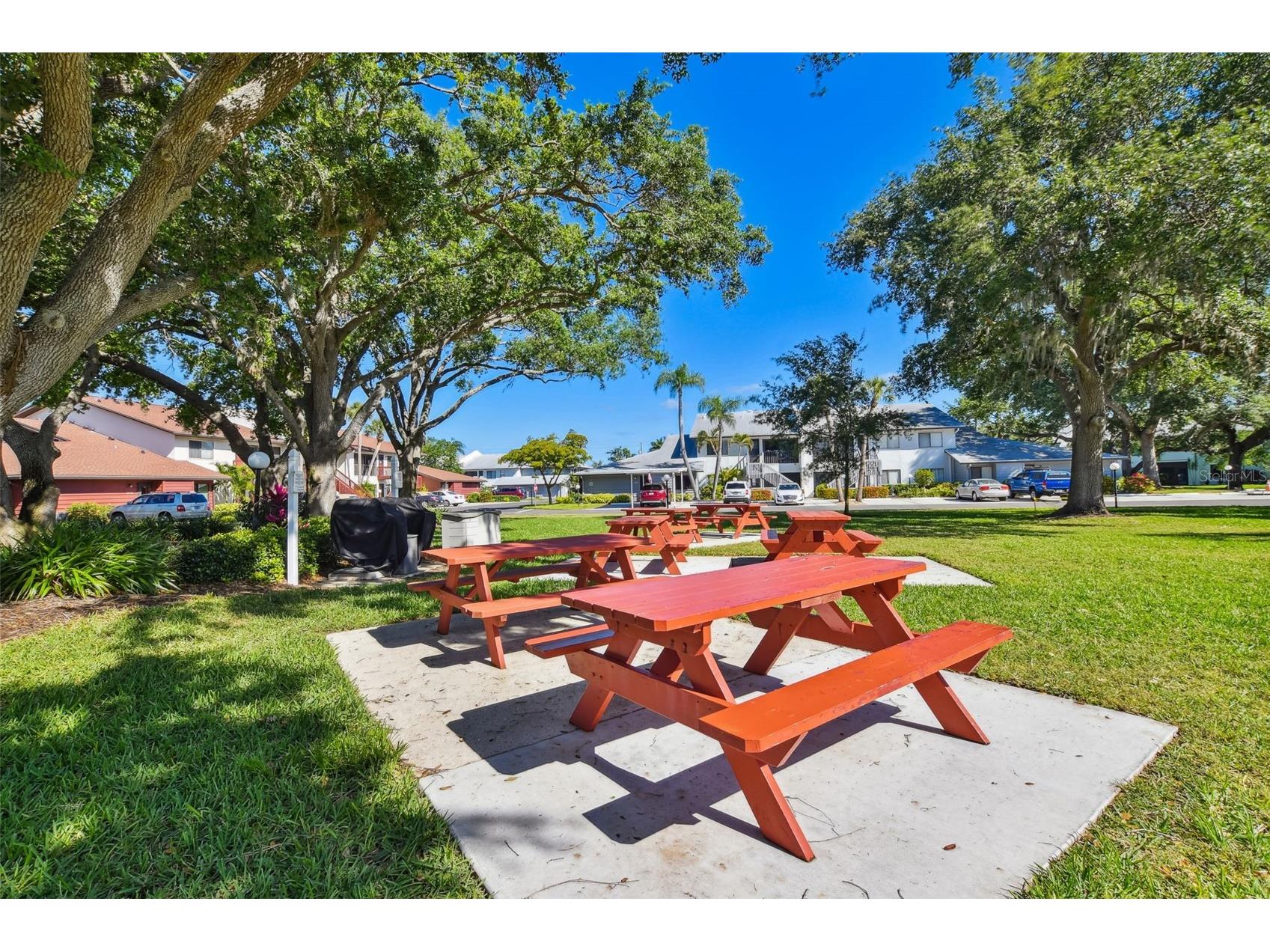 2723 72nd St Ct W #2011 Bradenton FL 34209 A4669594 image25