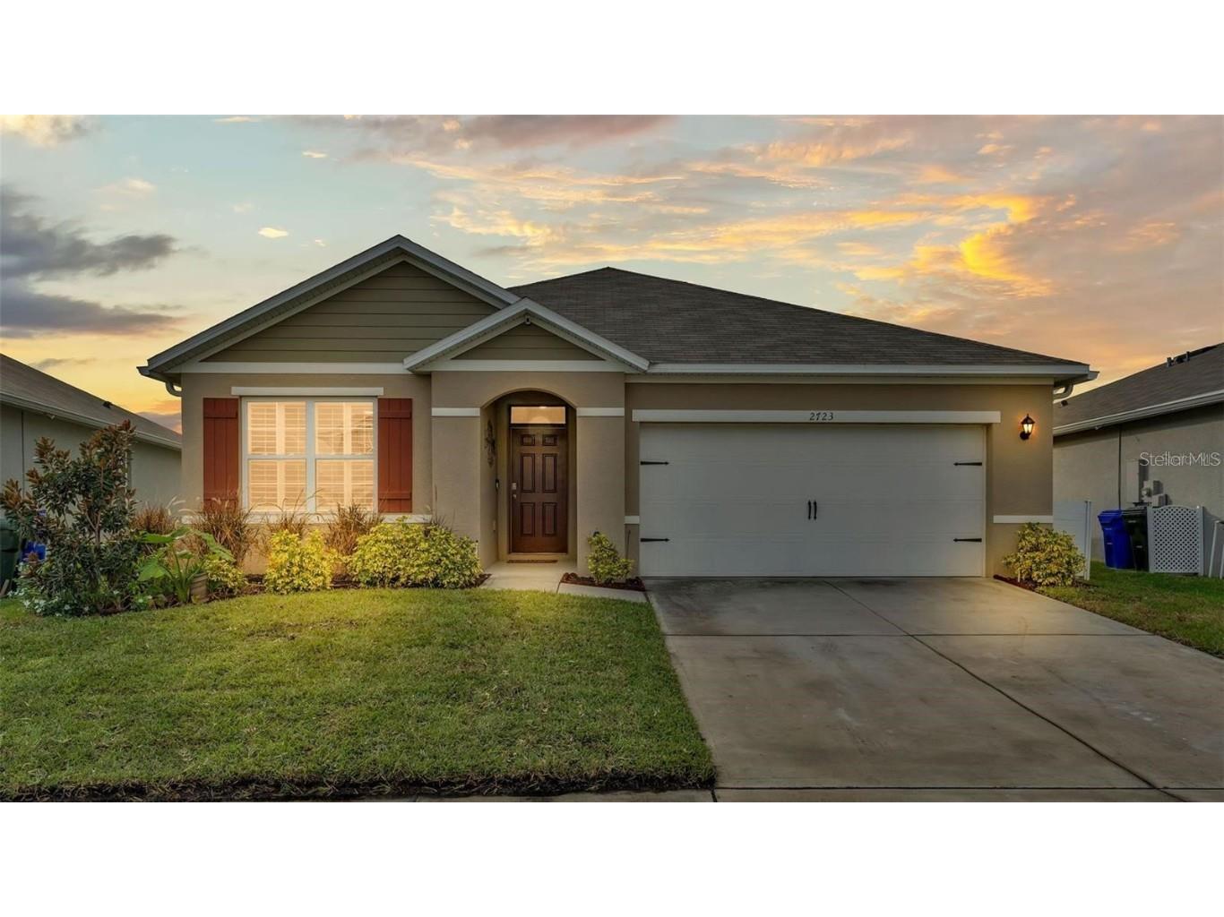 2723 Grandbury Grove Road Lakeland FL 33811 L4949808 image1