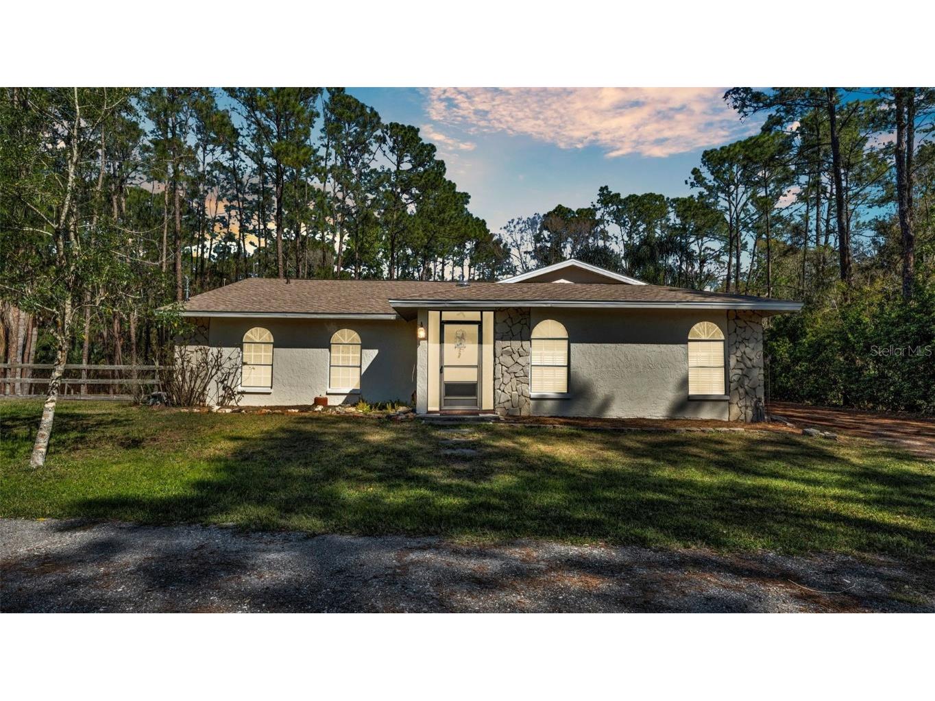 27231 Snapper Creek Lane Wesley Chapel FL 33544 L4951206 image1