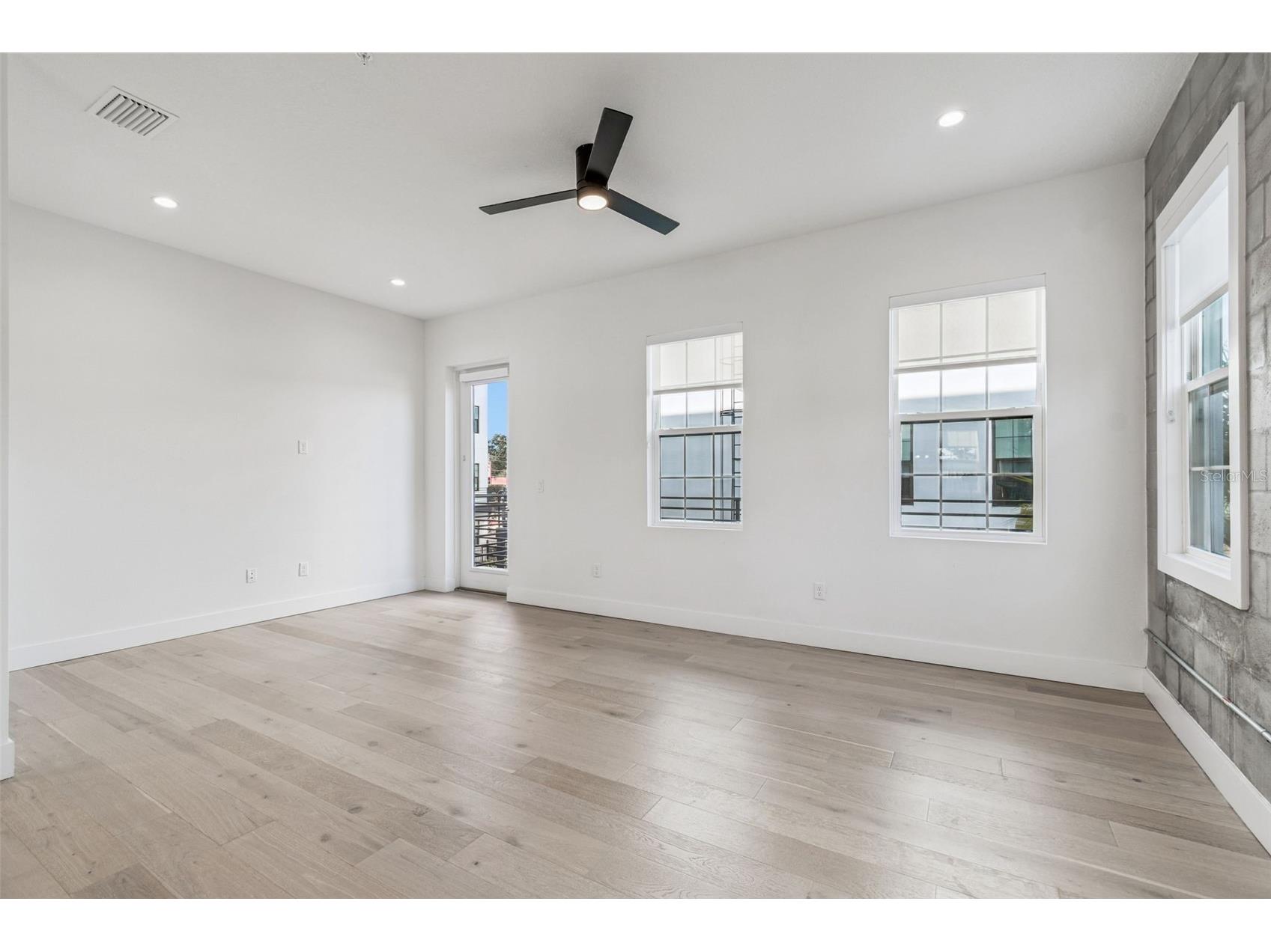 2724 5th Avenue S Saint Petersburg FL 33712 TB8494362 image29