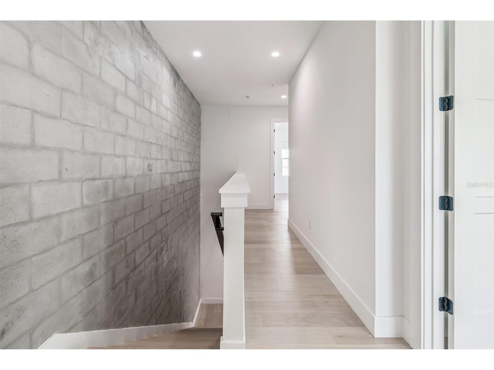 2724 5th Avenue S Saint Petersburg FL 33712 TB8494362 image37