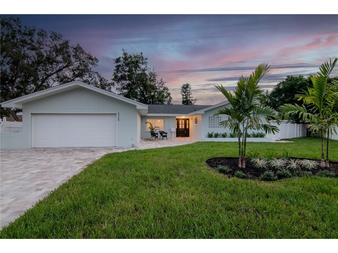 2724 66th Terrace S Saint Petersburg FL 33712 TB8422355 image1