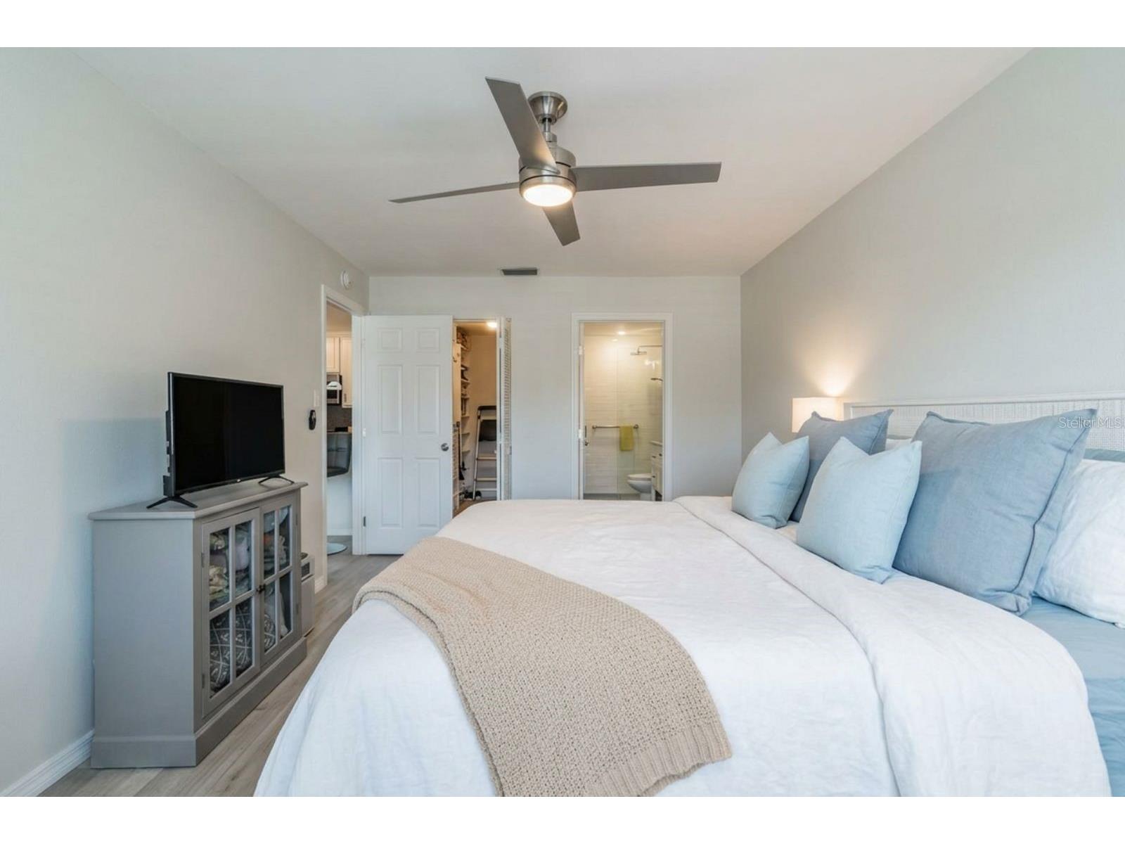 2724 72nd Street W #2010 Bradenton FL 34209 A4699700 image12