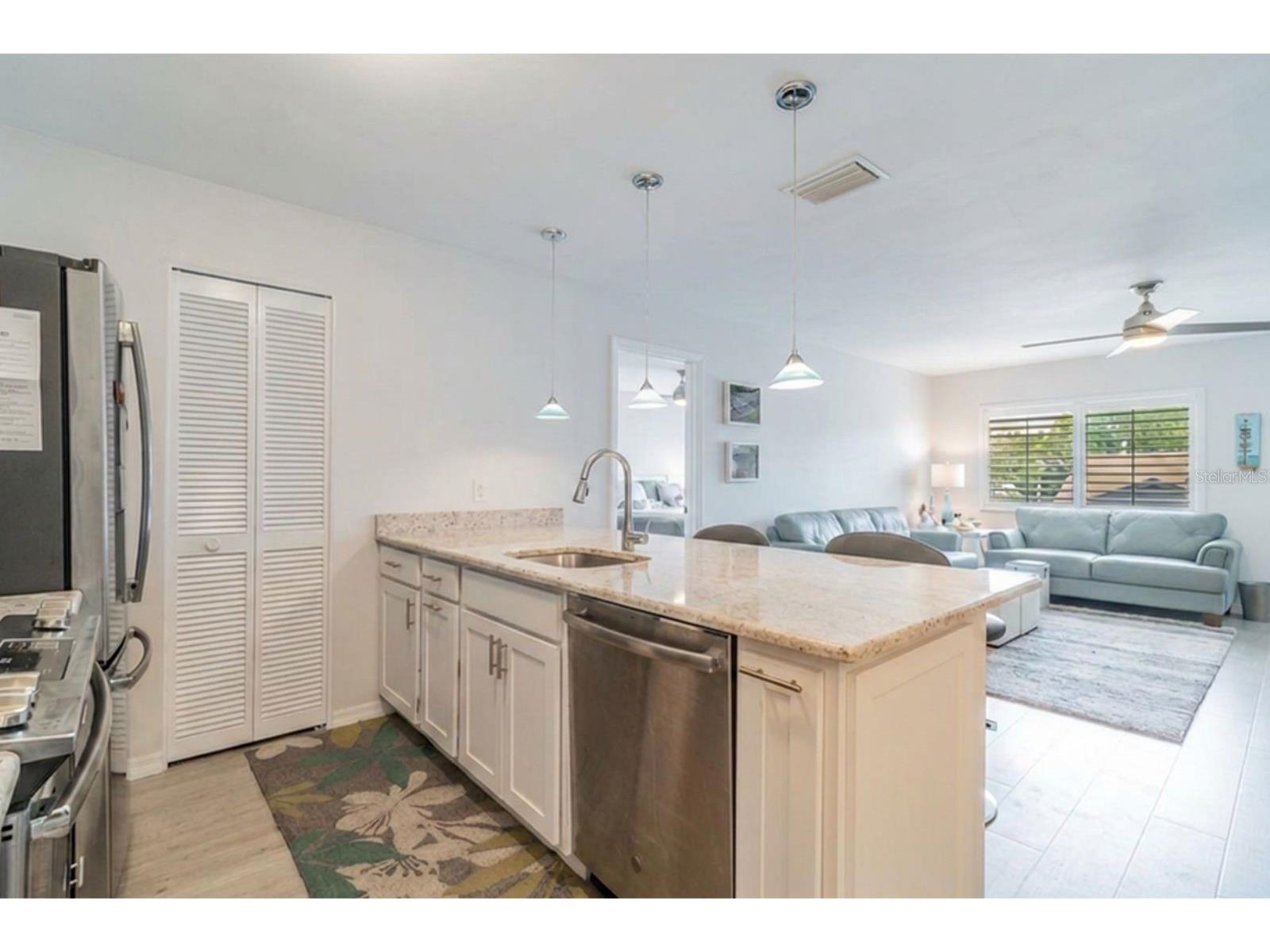 2724 72nd Street W #2010 Bradenton FL 34209 A4699700 image3