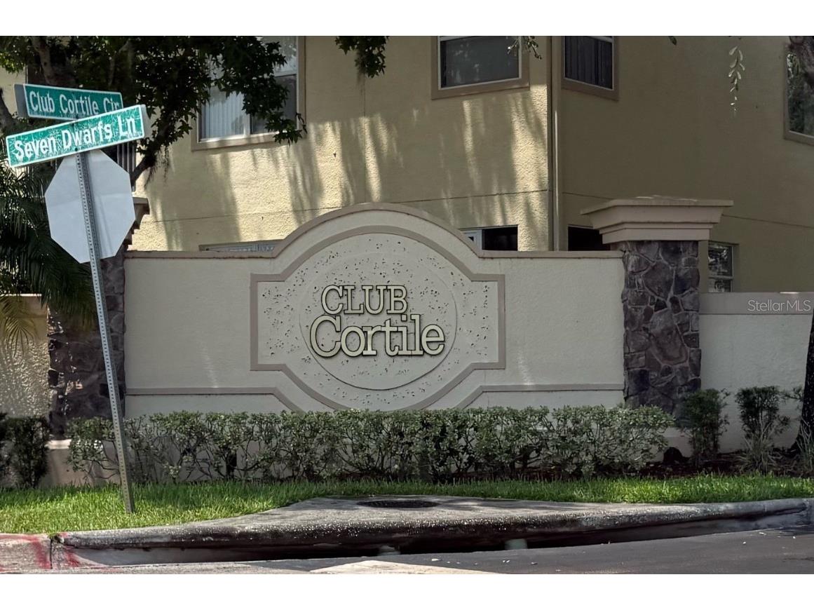 2724 Club Cortile Circle #B Kissimmee FL 34746 S5132951 image3