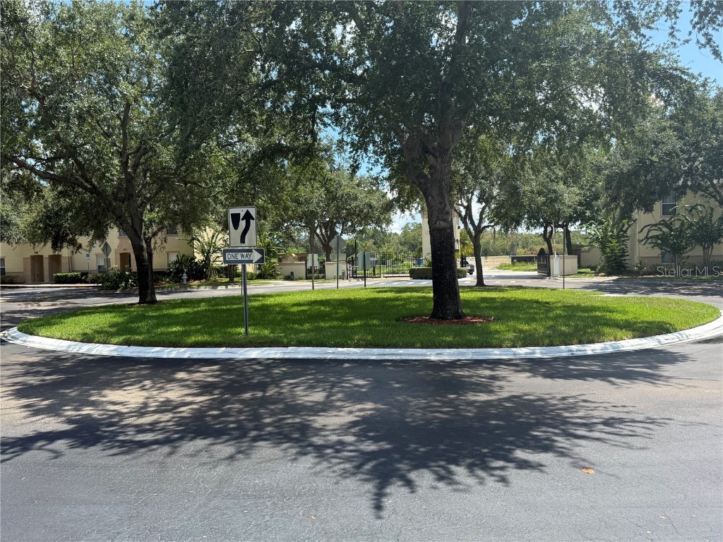 2724 Club Cortile Circle #B Kissimmee FL 34746 S5132951 image5