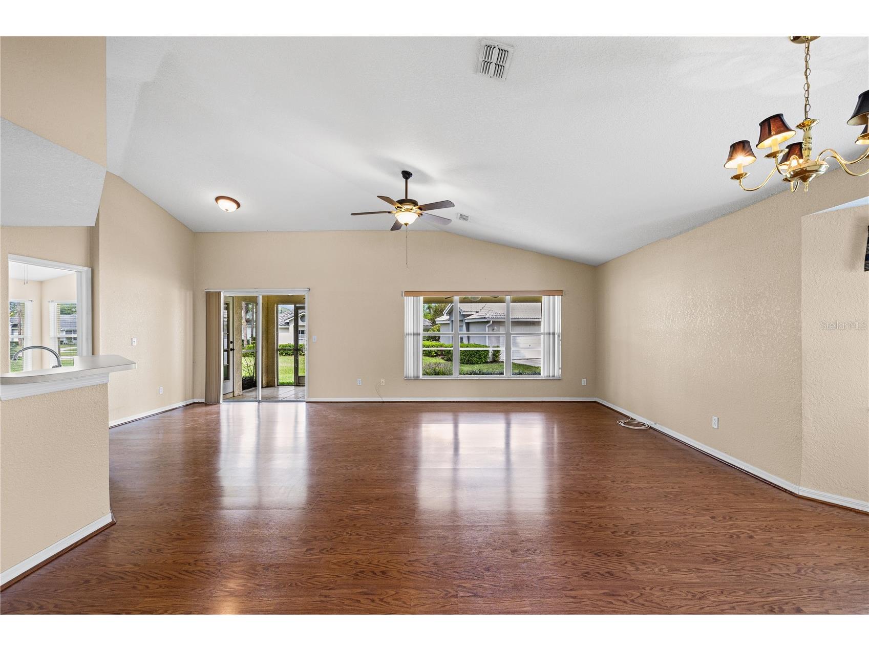 2724 Golf Lake Drive #26 Plant City FL 33566 TB8495393 image2