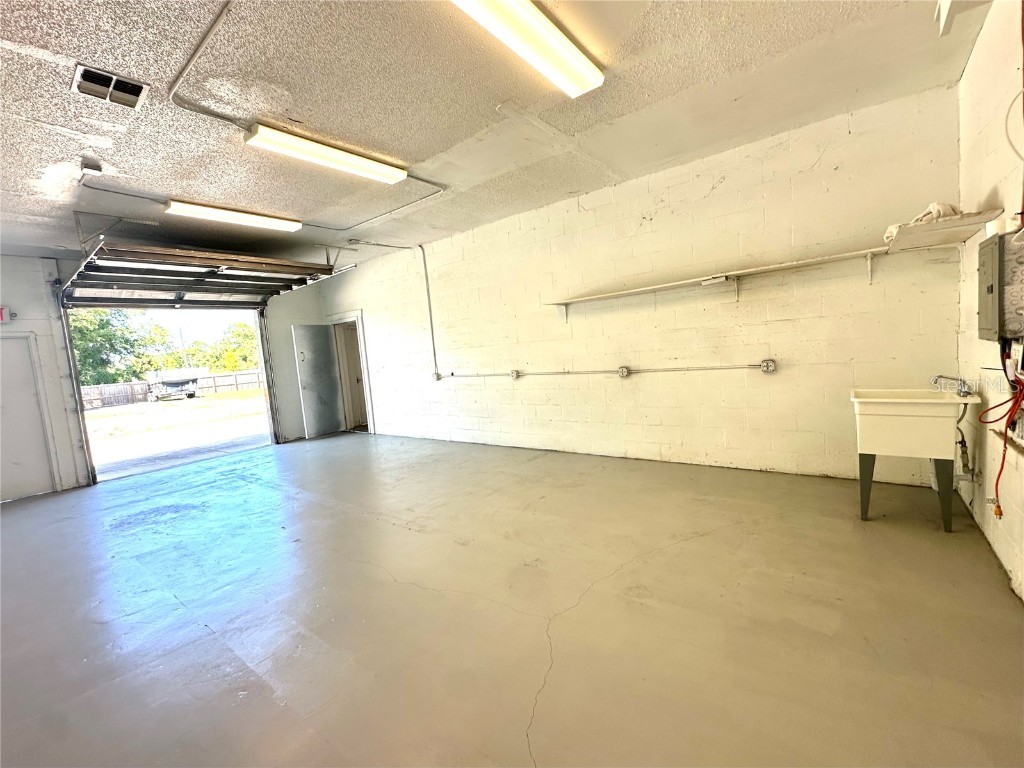 2724 Hibiscus Drive Edgewater FL 32141 NS1086104 image8