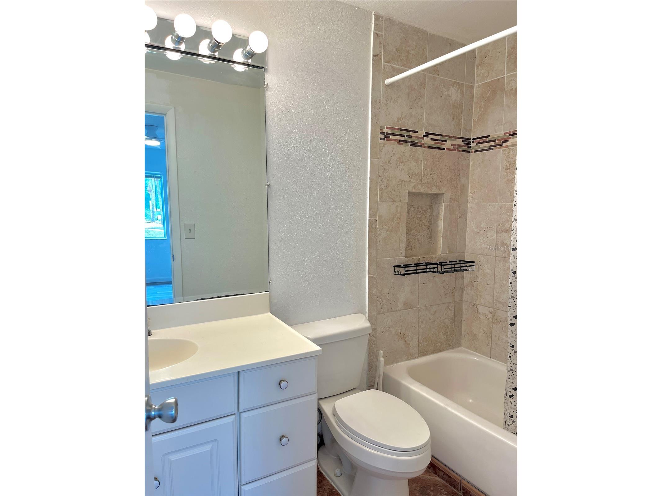 2724 Hidden Lake Boulevard #A Sarasota FL 34237 C7524602 image17