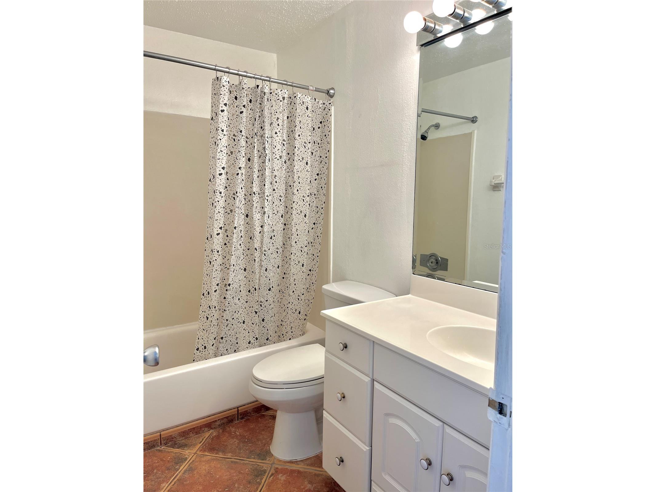 2724 Hidden Lake Boulevard #A Sarasota FL 34237 C7524602 image20