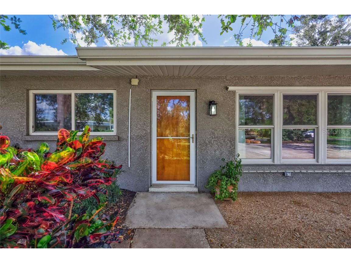 2724 Monterey Street Sarasota FL 34231 A4629008 image1