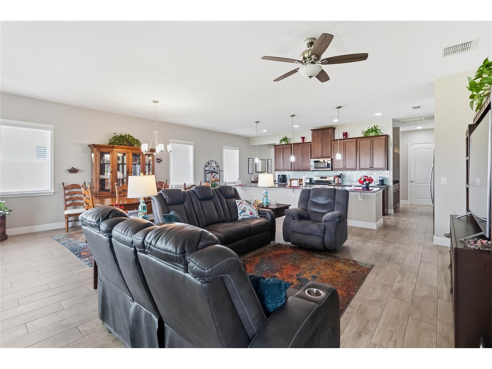 2724 Southland Street Saint Cloud FL 34772 - LOVE OAK LAKE S5151662 image11