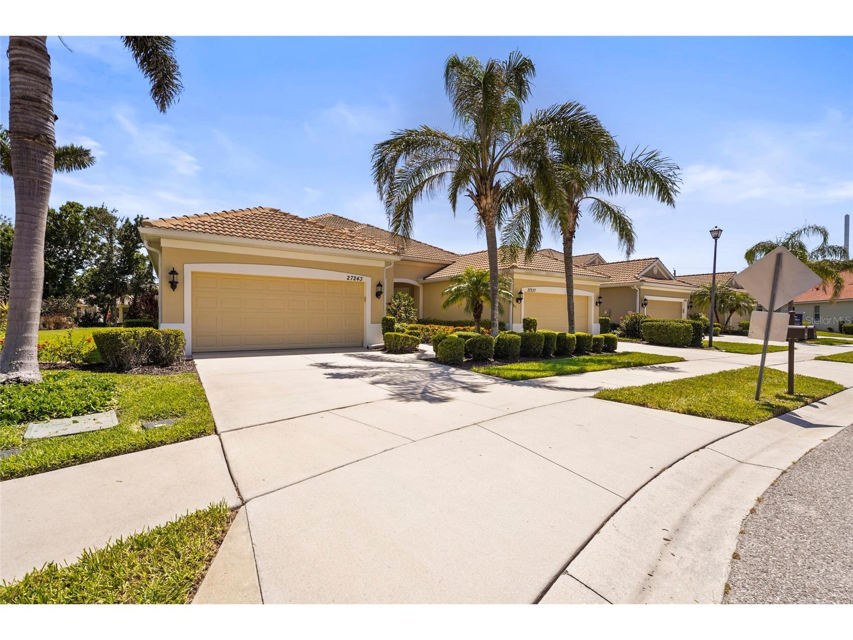 27243 Ipswich Drive Englewood FL 34223 A4687213 image2